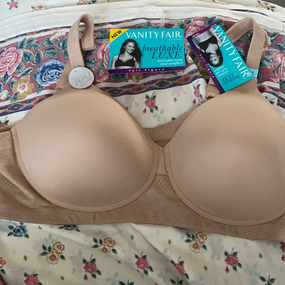 NWT Vanity Fair bra